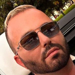 entdecken sie die herkunft von daniel von luxburg: erfahren sie mehr über die geschichte, familie und wurzeln des adelsgeschlechts von luxburg in deutschland.