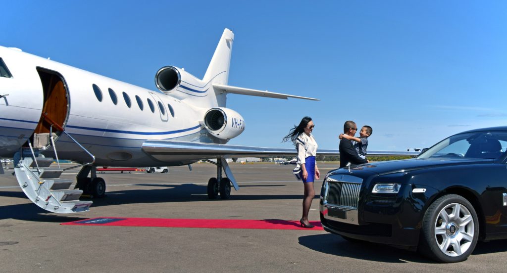 erleben sie exklusiven komfort und maximale flexibilität mit unserem privaten jet-service. buchen sie ihren individuellen flug weltweit – diskret, sicher und stets erstklassig betreut.