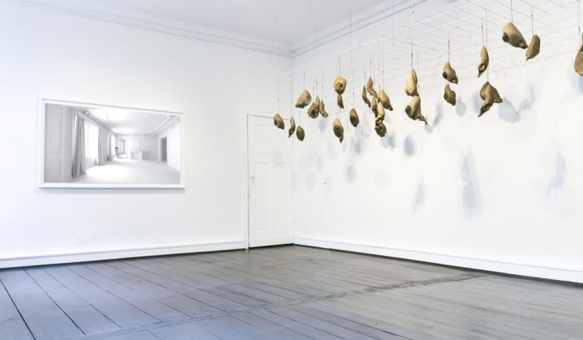 entdecken sie die daniel von luxburg kunstsammlung 2025: eine exklusive auswahl moderner und klassischer kunstwerke, präsentiert in einer inspirierenden ausstellung für kunstliebhaber in deutschland.